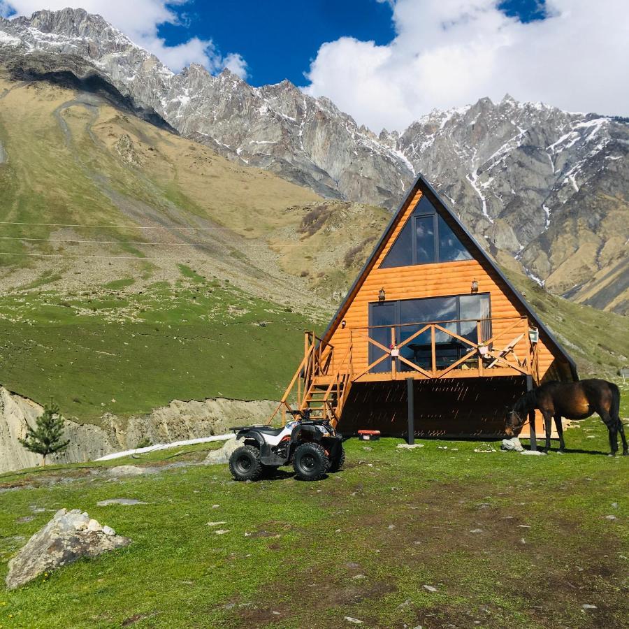 Alone Cottage Kazbegi Exteriör bild