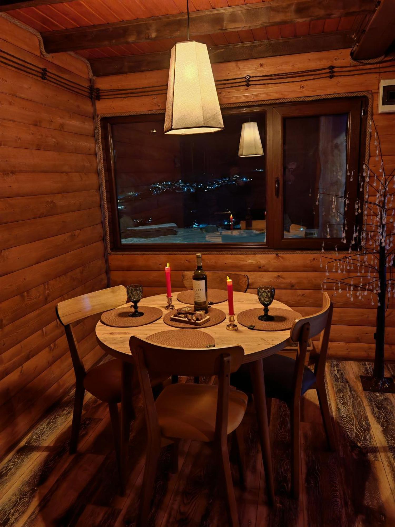 Alone Cottage Kazbegi Rum bild